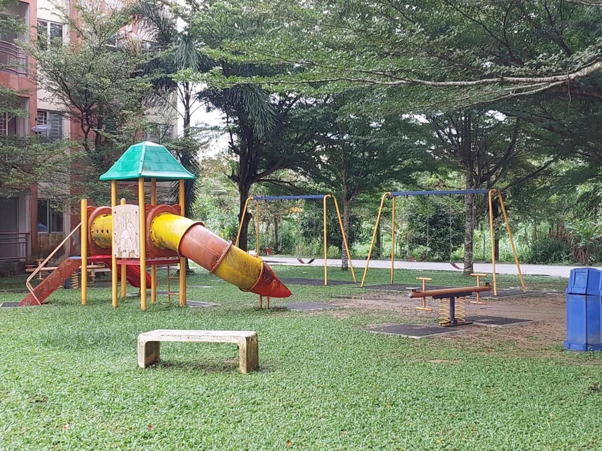 Islamic Kundang,